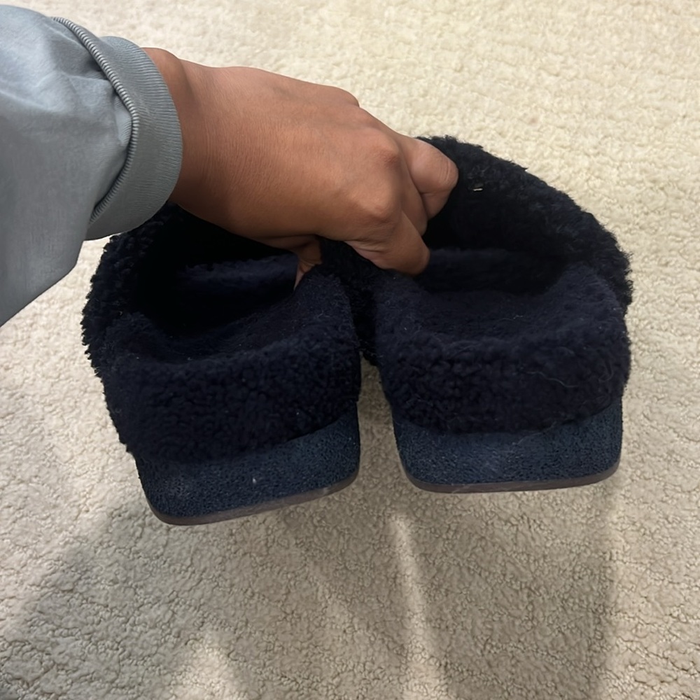 Chloe Wavy Shearling Slides NEW Size 40 - Picture 4 of 7